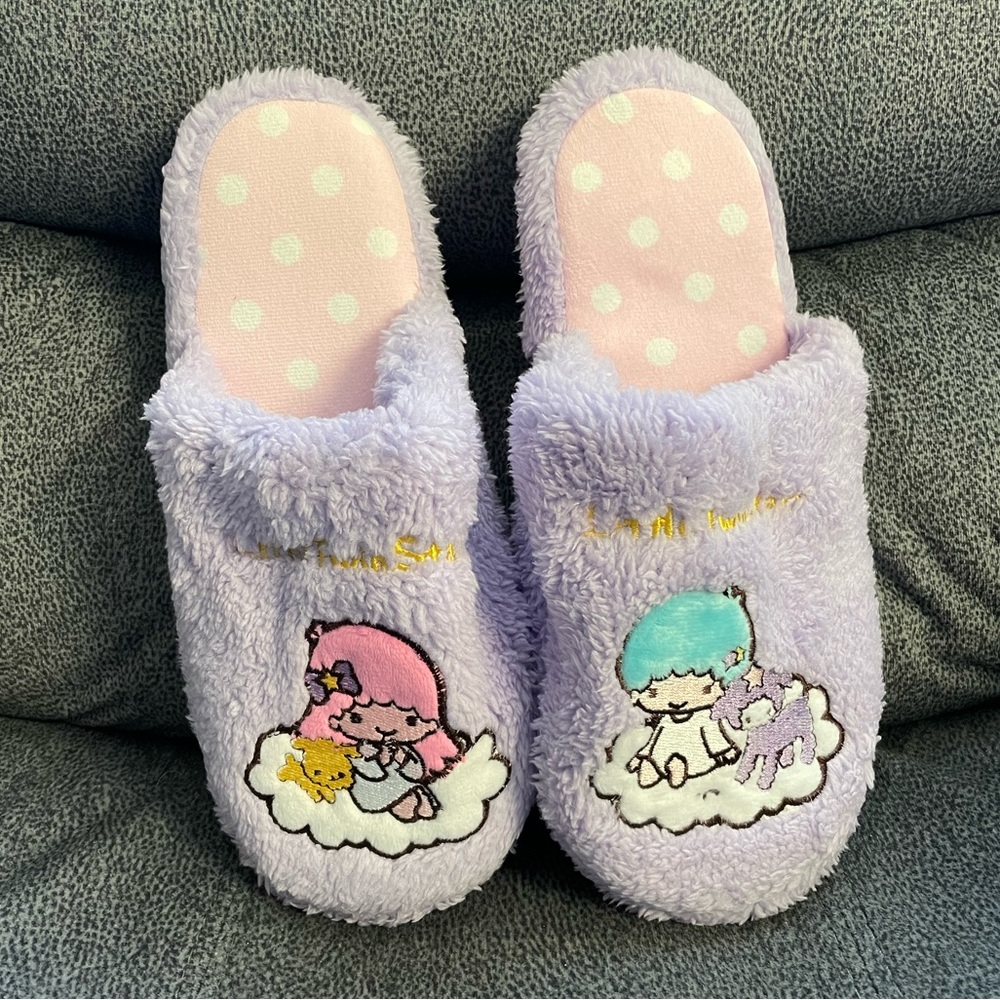 Little Twin Stars Slippers (Size 7)